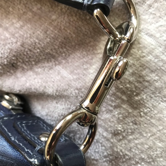 Coach Leather Signature C bag - Picture 13 of 13